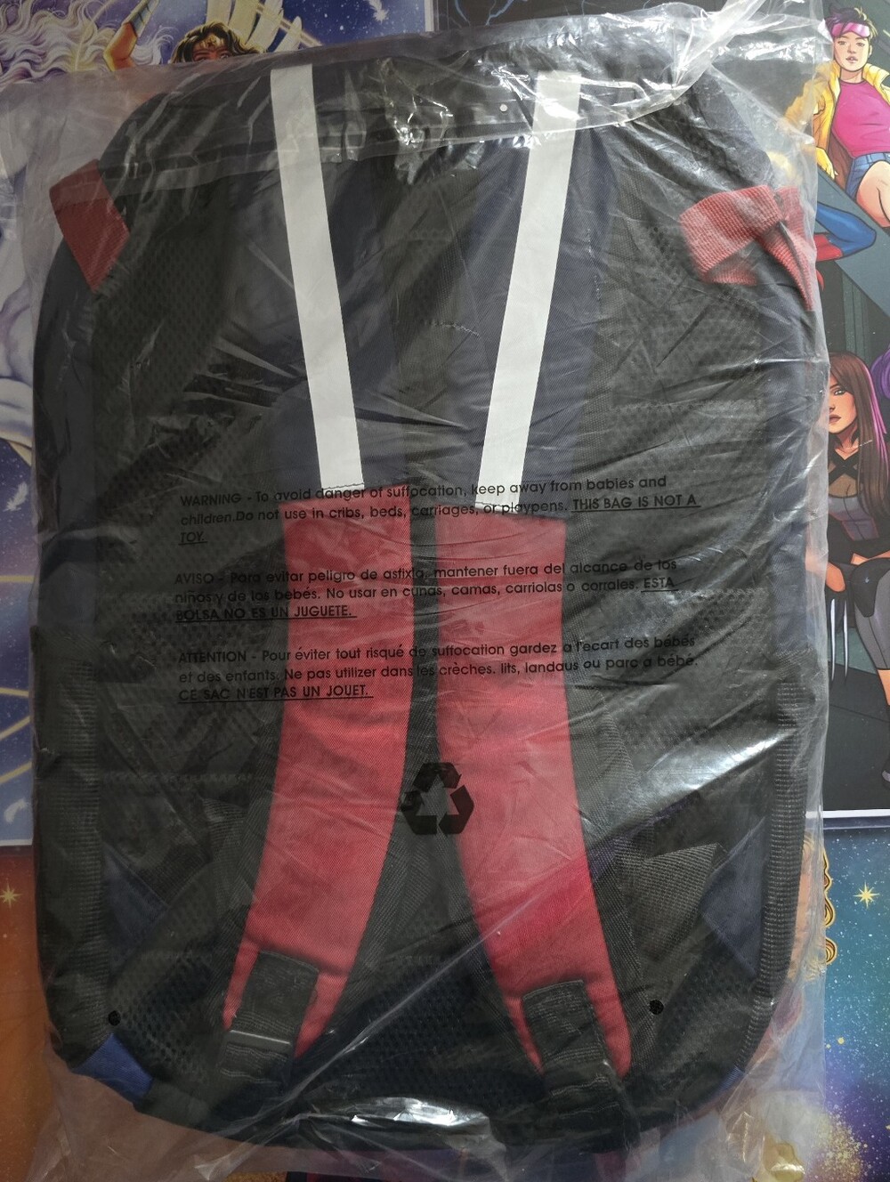 DC Comics Superman Backpack - Picture 4 of 4